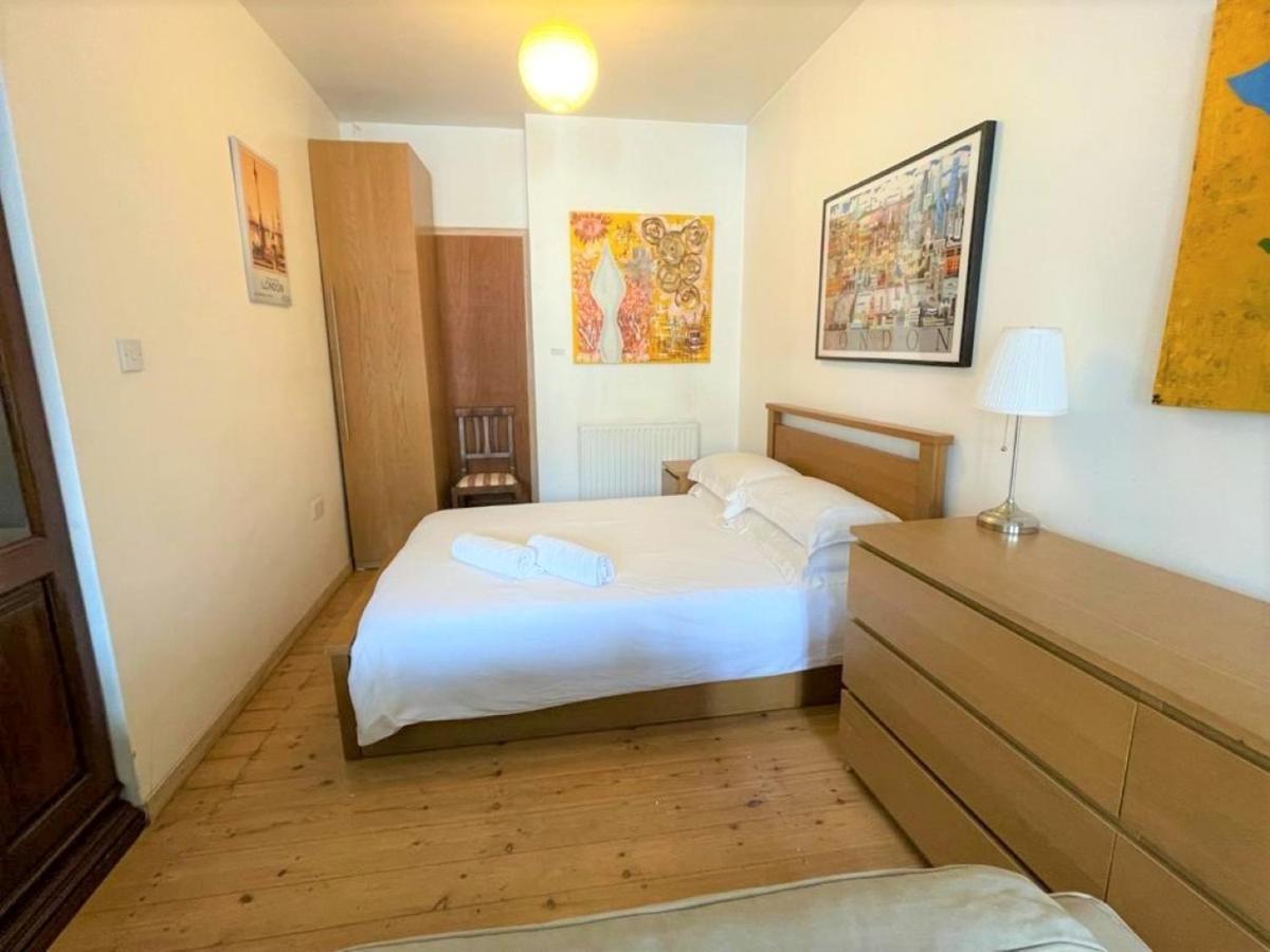 Studio Flat Without Kitchen At Kentish Town Londres Exterior foto
